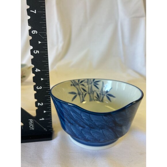 Blue & White Bamboo Design Porcelain Bowl - Picture 2 of 2